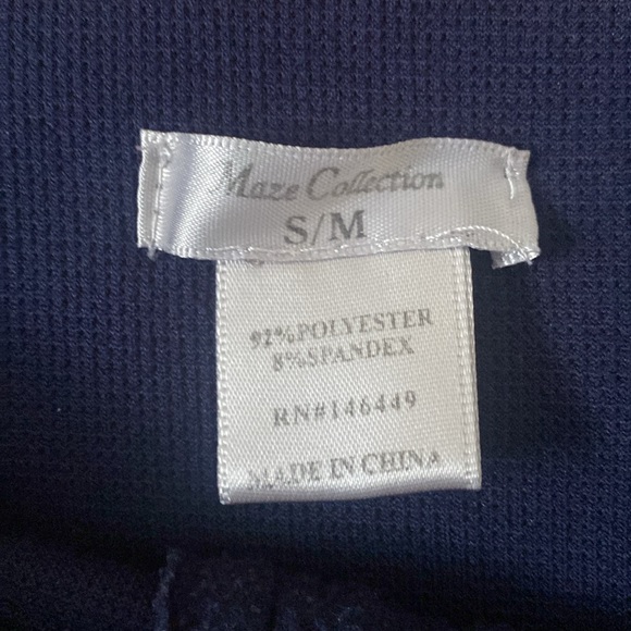 Dark Blue Leggings! - Picture 4 of 4